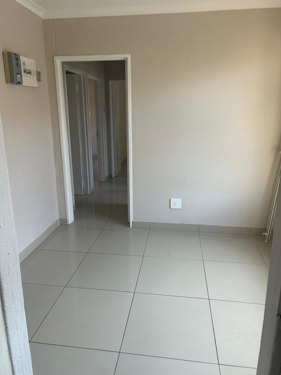 3 Bedroom Property for Sale in Tlhabane West North West